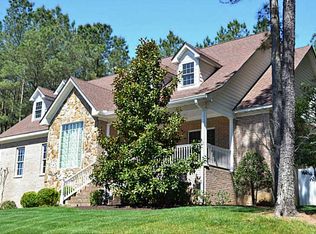 11384 Pinewild Dr, Providence Forge, VA 23140