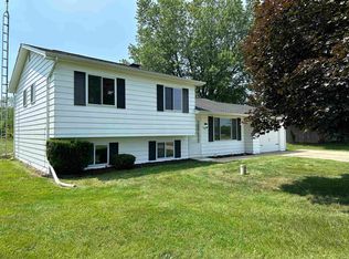 7193 Baldwin Rd, Swartz Creek, MI 48473