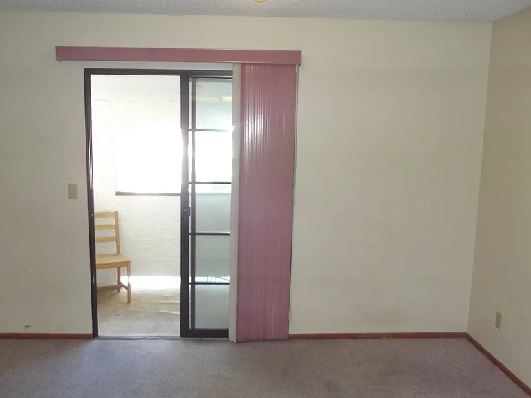 6663 W Tropicana Ave #202 — Photo 8