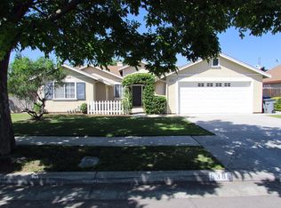 6386 E Inyo St, Fresno, CA 93727