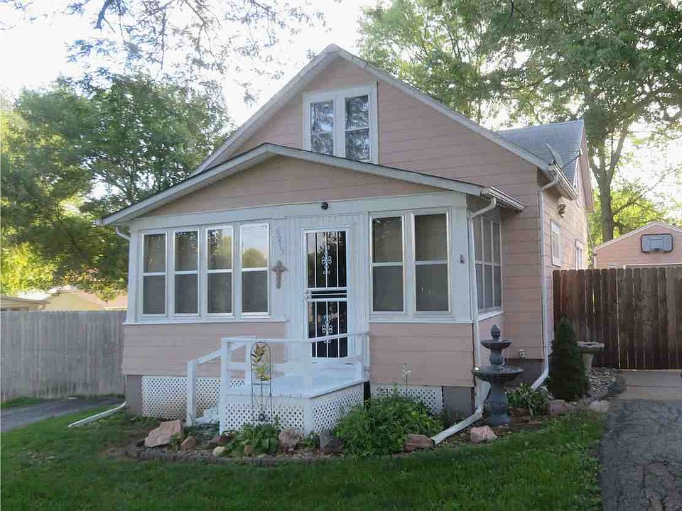 1st image of 6213 S 43rd St