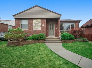 1408 Hull Ave, Westchester, IL 60154