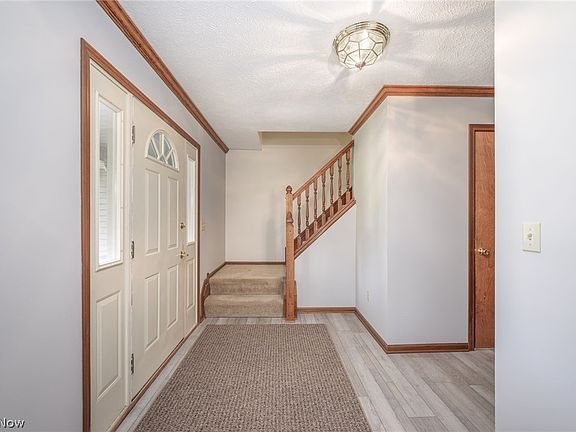 2nd image of 1133 Sharonbrook Dr