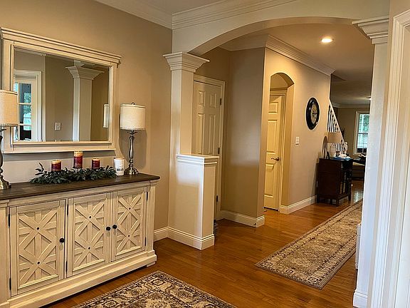 3rd image of 3746 E Villa Glen Ct