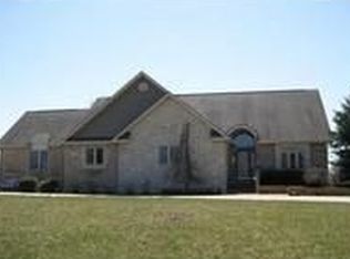 7153 Webster Station Dr, Dexter, MI 48130