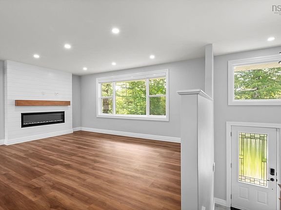 3rd image of 434 Patton Rd