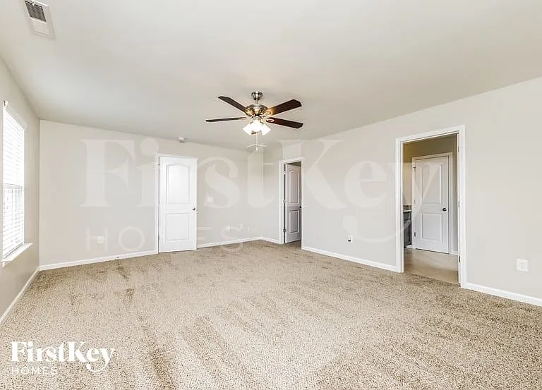 1205 Quail Heights Dr — Photo 10