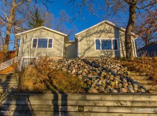 5862 McKibbin Rd, Delton, MI 49046