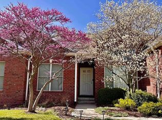 8233 Katrina Ln, Lincoln, NE 68512