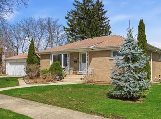 700 Ford Ave, Elgin, IL