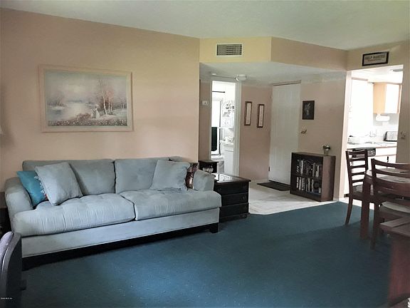 4th image of 572 Fairways Ln #204