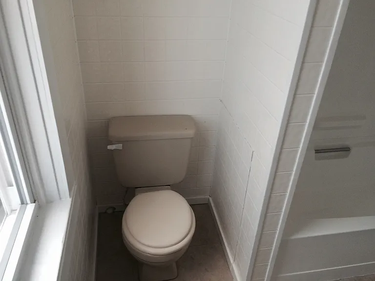 46 E Main St — Photo 5