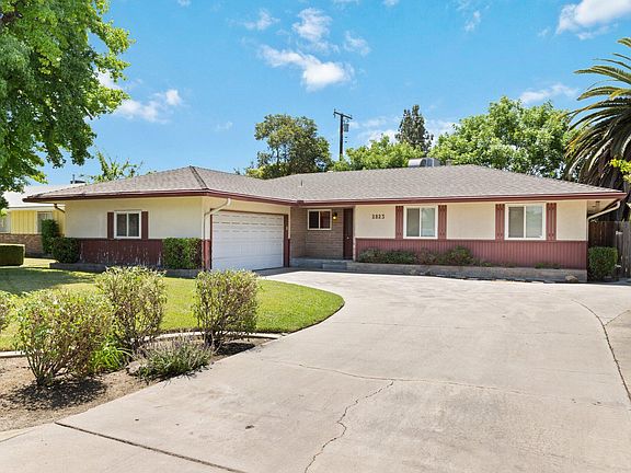 2nd image of 2823 W Royal Oaks Drive