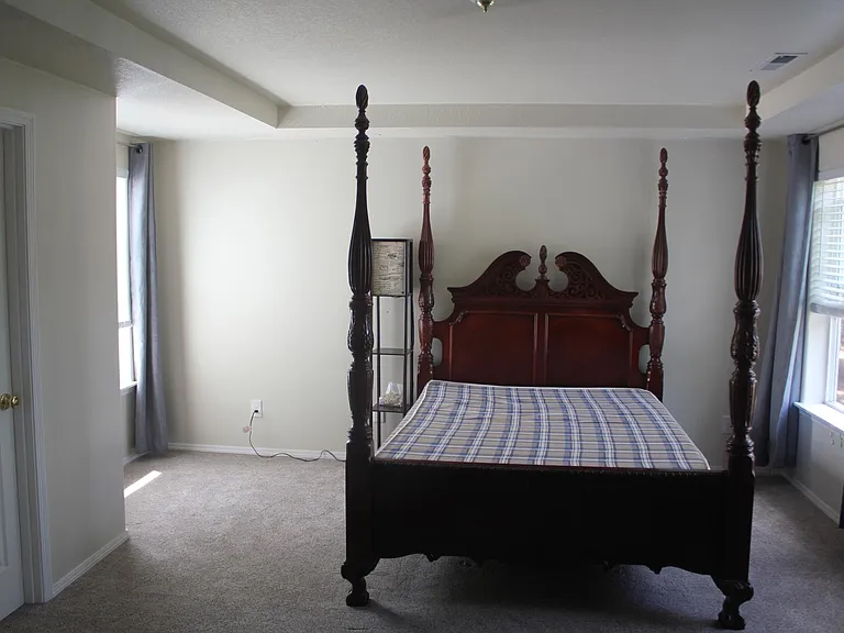 27163 SW Wood Ave — Photo 12
