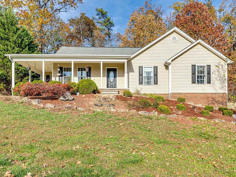 1st image of 482 Farmway Dr SE