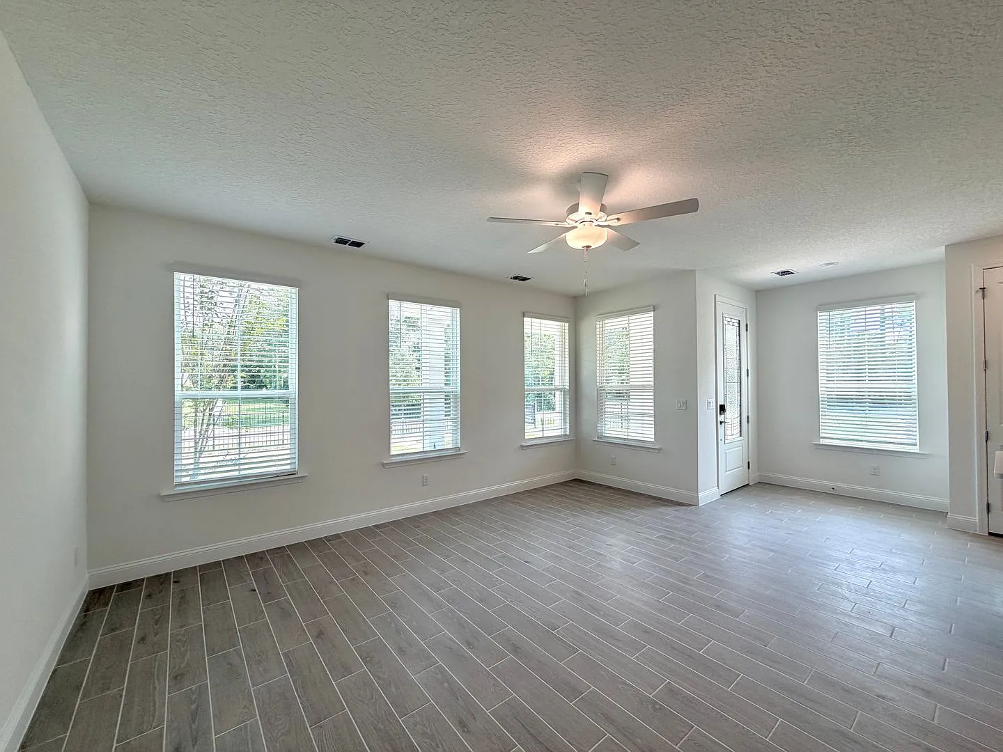 4031 Lingo Lane — Photo 3