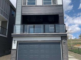 160 S Crimson Ridge Pl NW, Calgary, AB T3L0K4