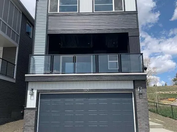 160 S Crimson Ridge Pl NW, Calgary, AB T3L 0K4