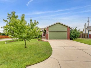 2337 S Westgate St, Wichita, KS 67209