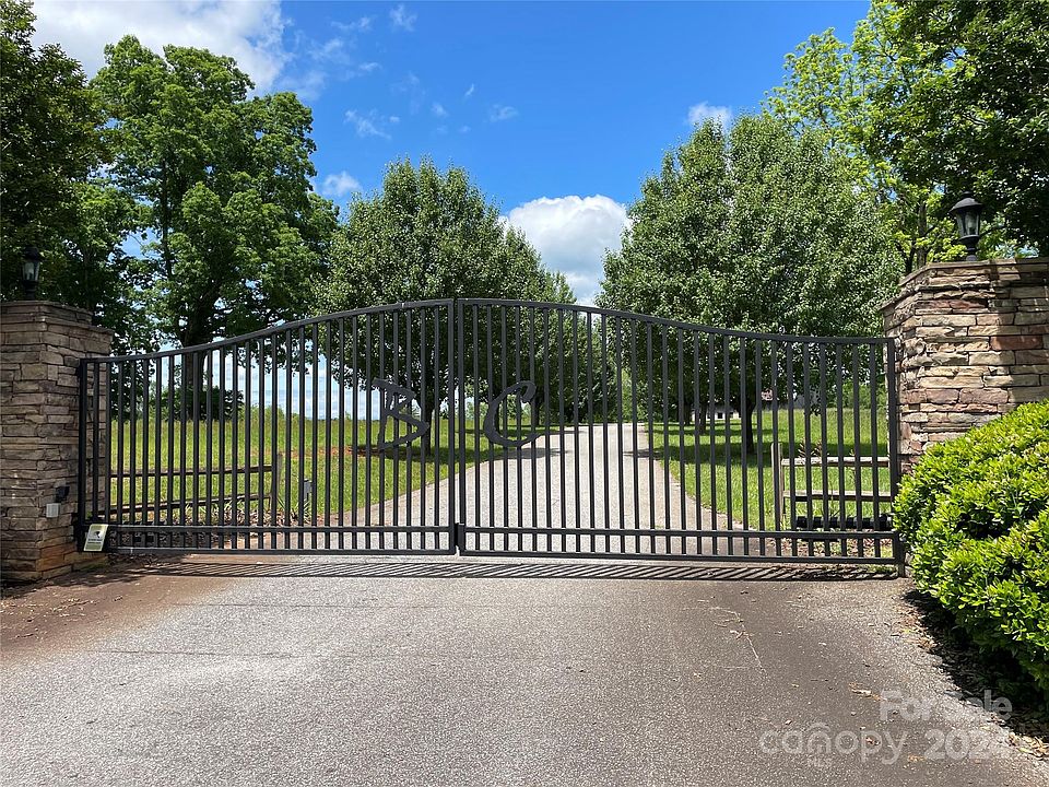 1st image of 228 Bent Creek Dr