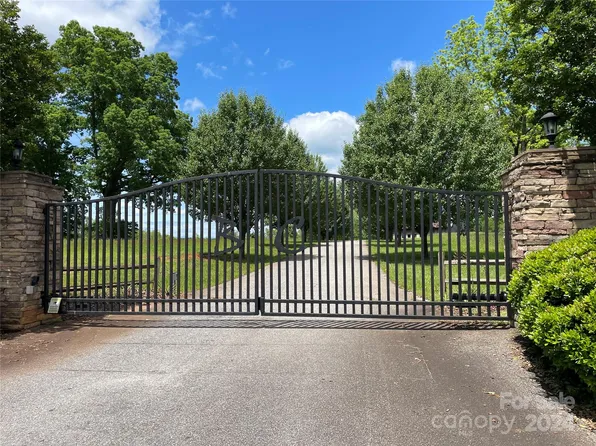 228 Bent Creek Dr, Nebo, NC 28761