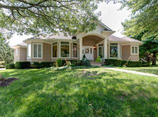 1460 N Fenchurch Ln, Springfield, MO 65802