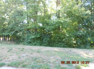 937 Rotherham Cir, Beech Grove, IN 46107