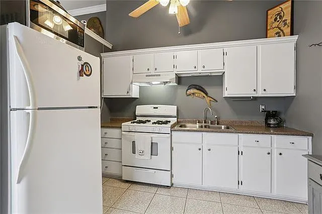 1020 Josephine St #B — Photo 6