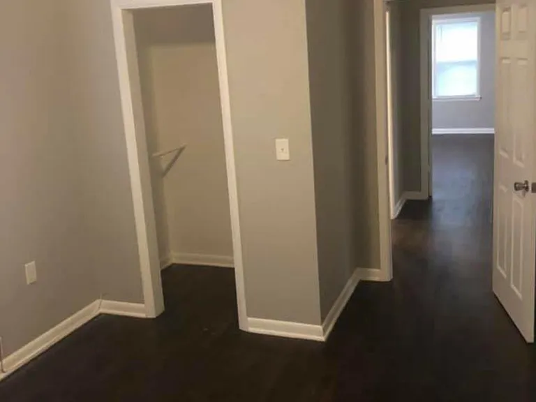3003 S 42nd St — Photo 9