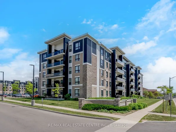 650 Sauve St #408, Milton, ON L9T 9A8