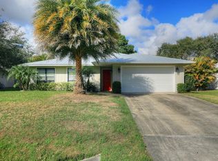 714 Barker St, Sebastian, FL 32958