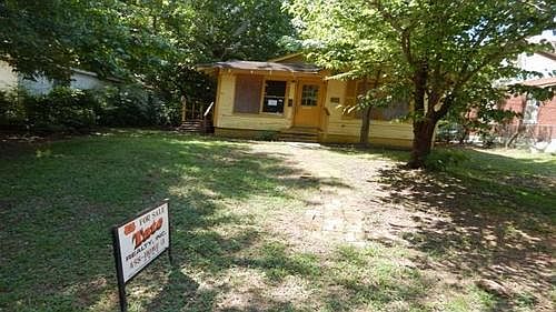 1st image of 3297 Lamphier Ave