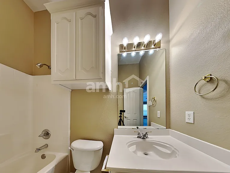 8820 Sunset Trace Dr — Photo 17