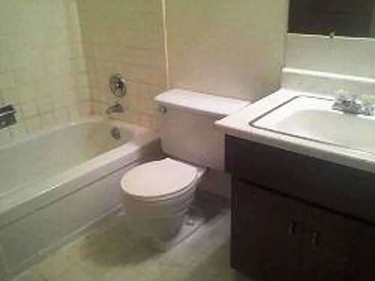 10110 N Colfax Rd #2 — Photo 8