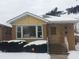 108 Hyde Park Ave, Bellwood, IL 60104
