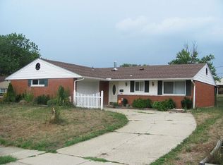 7035 Hubbard Dr, Dayton, OH 45424