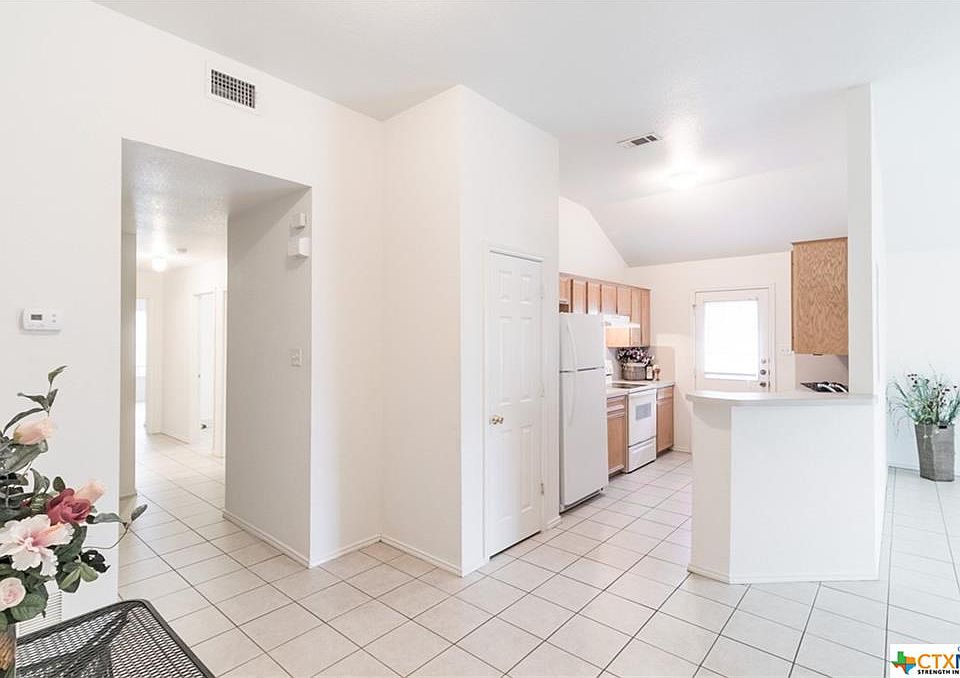 1st image of 3603-B Woodrow Dr
