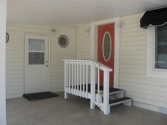 3rd image of 1829 Pauline Dr