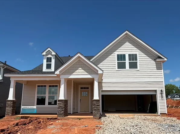 1014 Fox Hollow St, Spartanburg, SC 29303