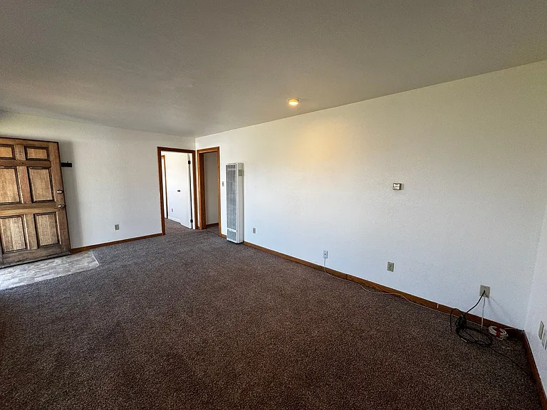 1527 Santa Clara St — Photo 5