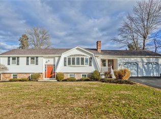 4 Diamond Dr, Enfield, CT 06082