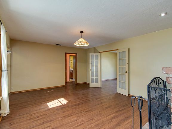 Living room with fireplace