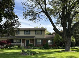 4315 Crestknoll Dr, Grand Blanc, MI