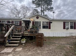 2250 Nina St, Navarre, FL 32566