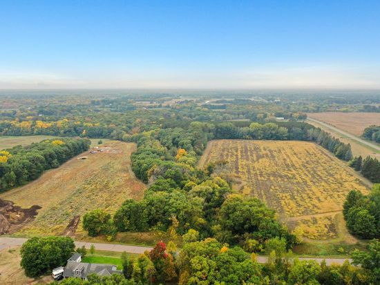 8136 325th Ave NW, Princeton, MN 55371