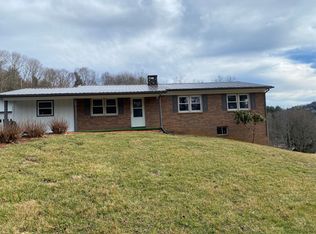 190 Green Briar Rd, Boone, NC 28607