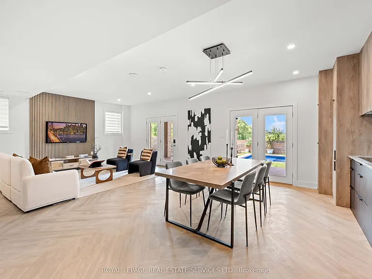 118 Coastline Dr — Photo 28
