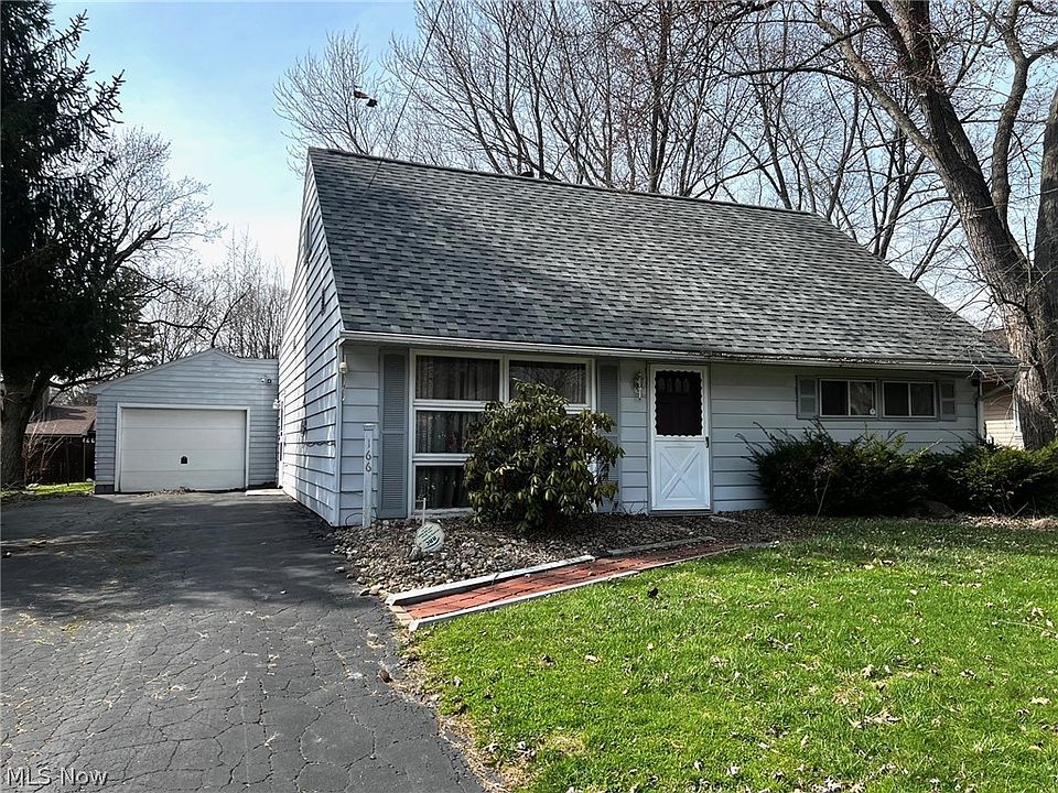 1st image of 166 Oak Knoll St