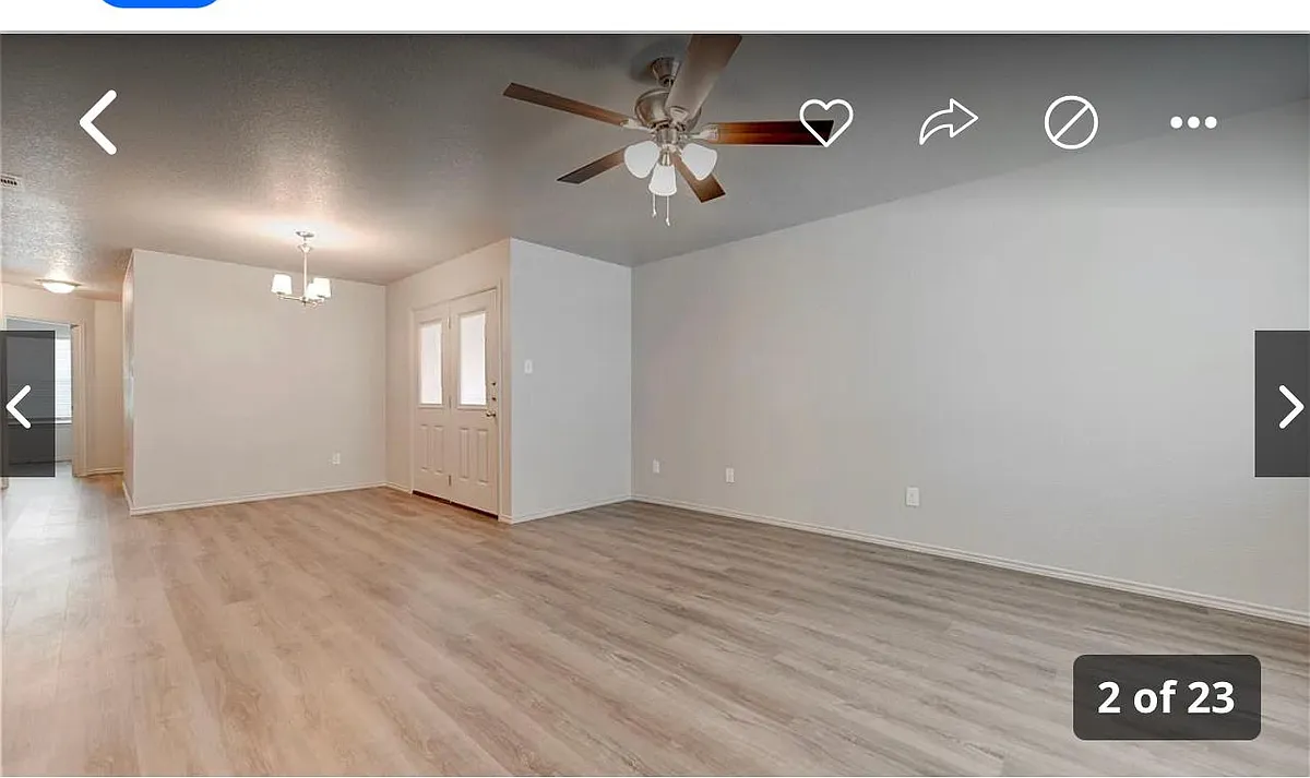 Building Photo - 551 Lost Trl #B