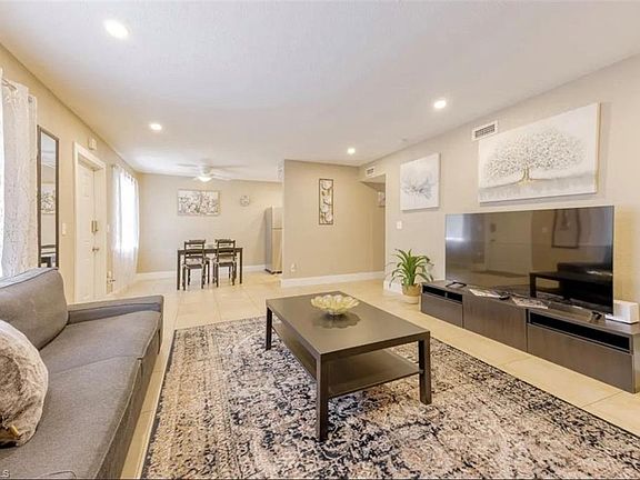 3rd image of 4605 Bayshore DR #G2